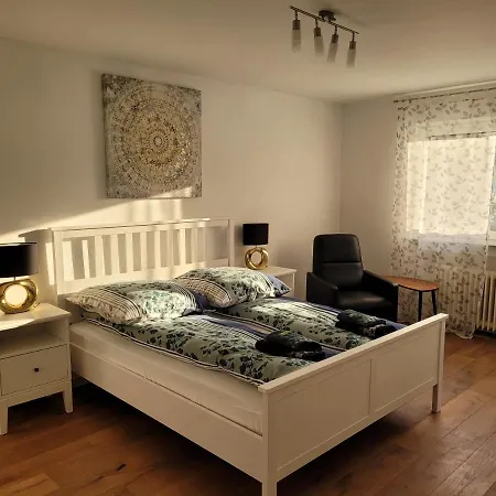 Anna Naehe Schwetzingen-hockenheim 3 Mit Balkon