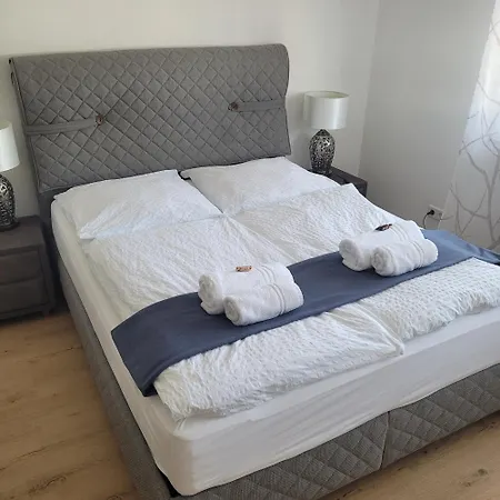 Grosse,schoene Naehe Schwetzingen-hockenheim 3 Mit Balkon * Oftersheim